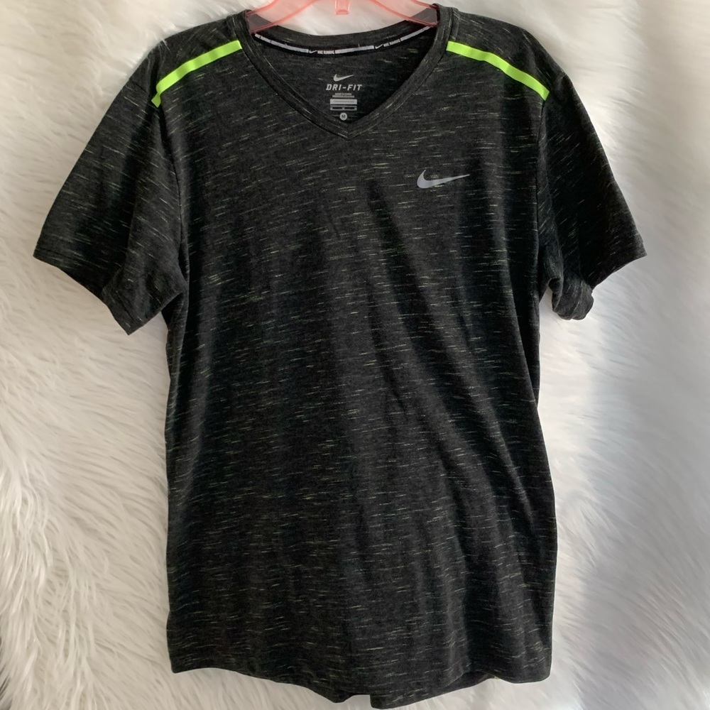 Nike Dri-Fit Mens Tee Dark grey with light green fleck Medium